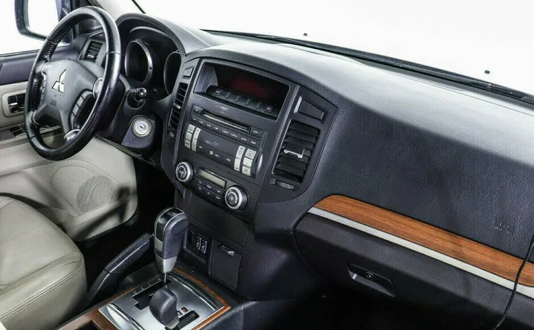 Mitsubishi Pajero 3.0 Автомат