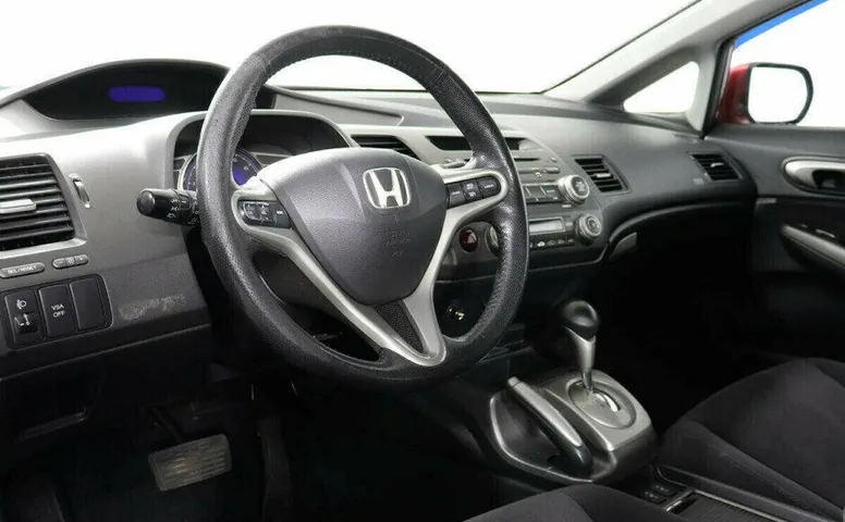 Honda Civic 1.8 Автомат