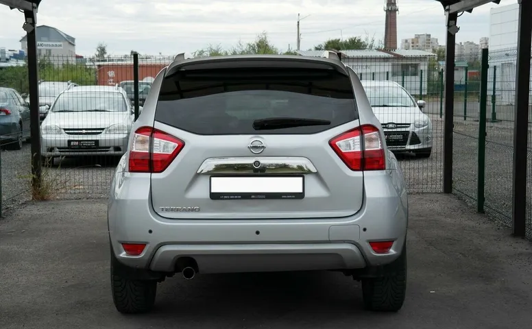 Nissan Terrano III (D10)