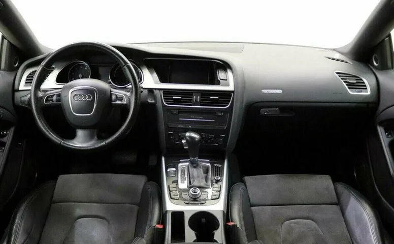 Audi A5 2.0 Робот