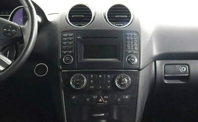 Mercedes-Benz M-Класс 3.0 Автомат