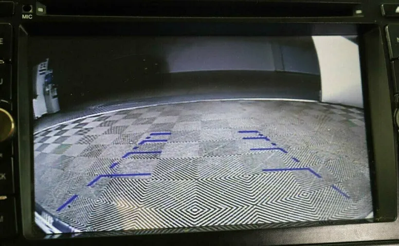 Nissan Tiida 1.6 Автомат