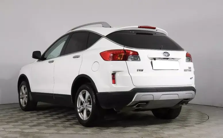 FAW Besturn X80