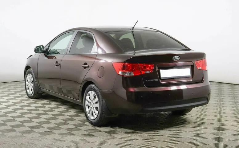 Kia Cerato II