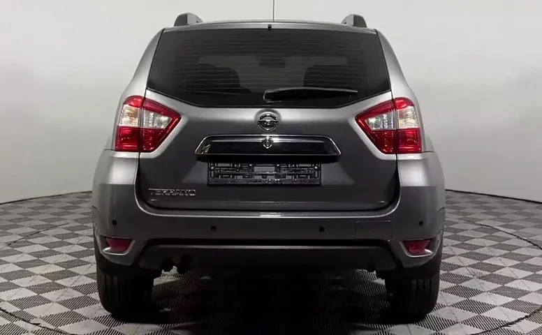 Nissan Terrano III (D10)