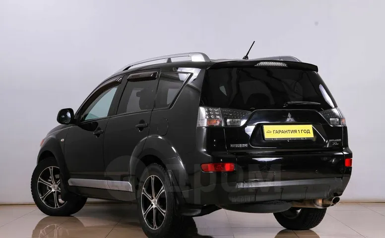 Mitsubishi Outlander, 2 поколение