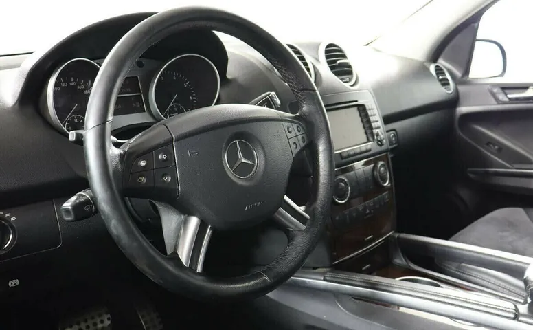 Mercedes-Benz M-Класс II (W164)