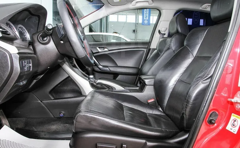 Honda Accord, 8 поколение