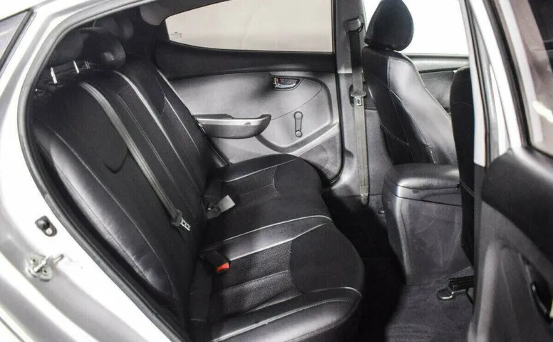 Hyundai Elantra 1.6 Механика