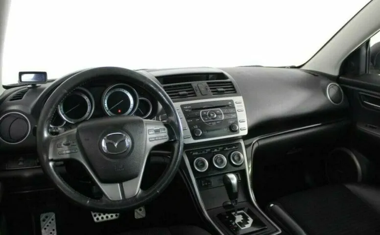 Mazda 6 2.0 Автомат