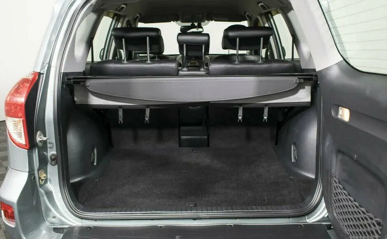 Toyota RAV4 2.0 Автомат