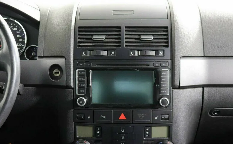 Volkswagen Touareg 3.0 Автомат