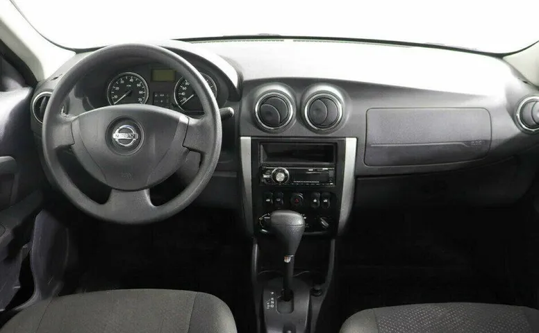 Nissan Almera 1.6 Автомат