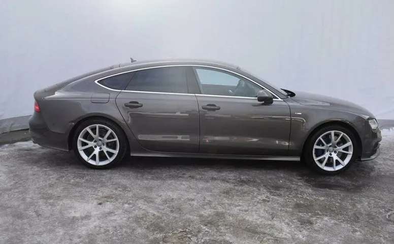 Audi A7 I (4G)