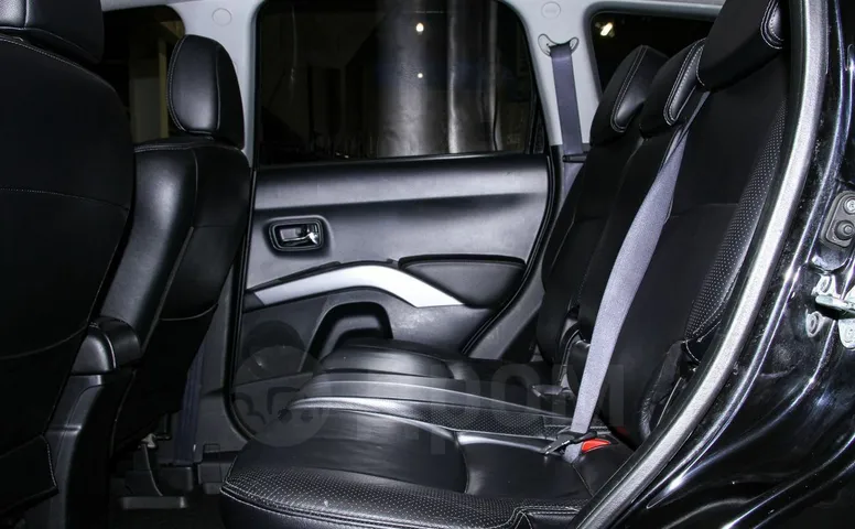 Mitsubishi Outlander, 2 поколение