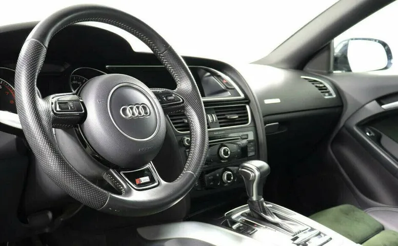 Audi A5 2.0 Робот