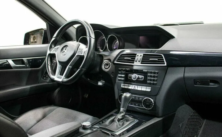 Mercedes-Benz C-Класс 1.6 Автомат