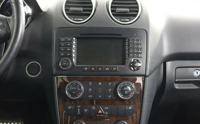 Mercedes-Benz M-Класс II (W164)