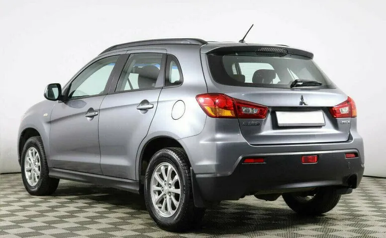 Mitsubishi ASX 1.8 Вариатор
