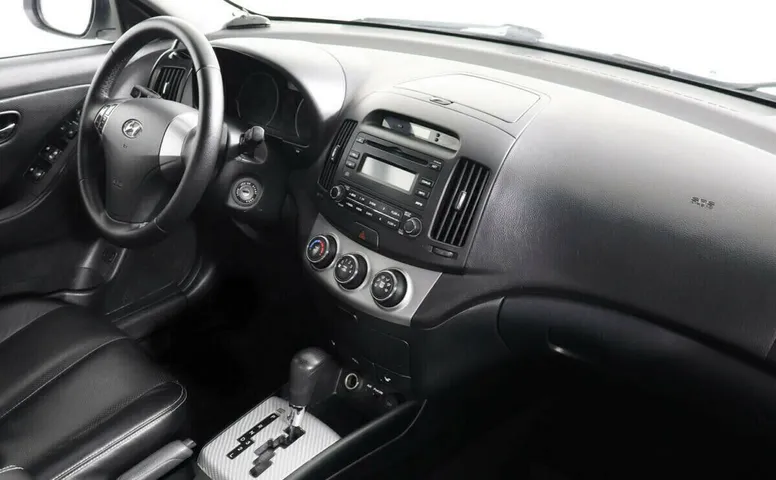 Hyundai Elantra IV (HD)