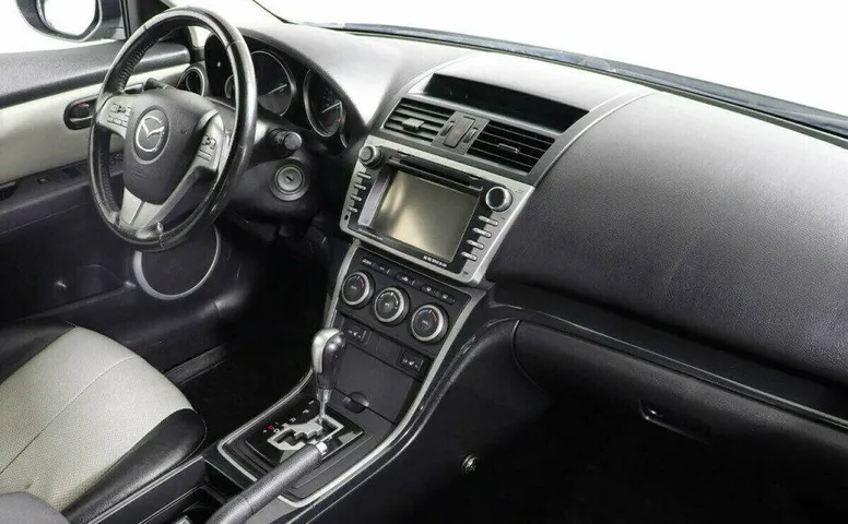 Mazda 6 2.0 Автомат