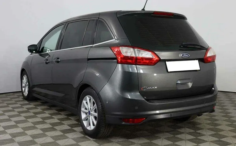 Ford c-max робот 2018 с пробегом 83 983 км