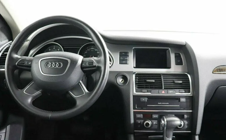 Audi Q7 3.0 Автомат