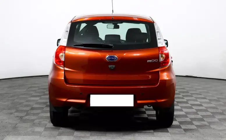Datsun mi-DO