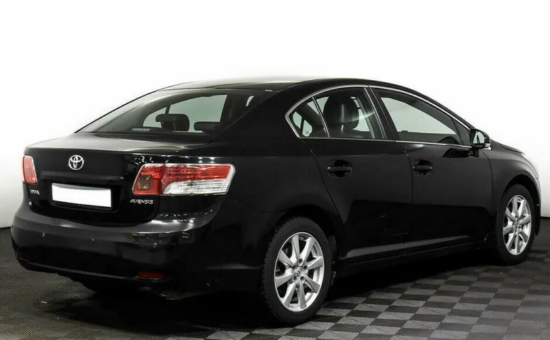 Toyota Avensis 1.8 Вариатор