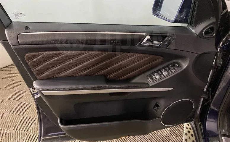 Mercedes-Benz GL-Class