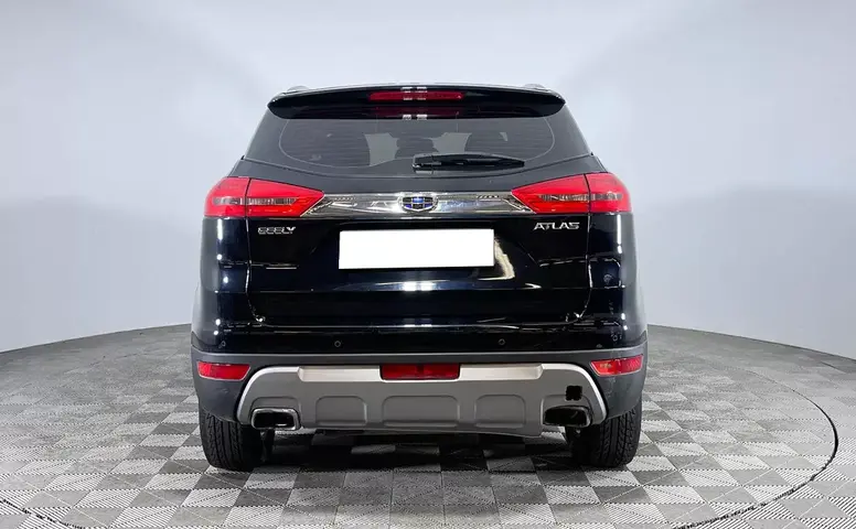 Geely Atlas