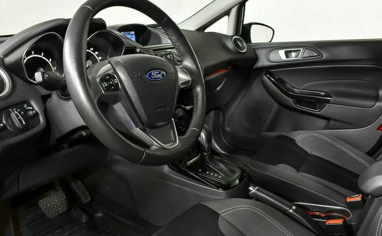 Ford Fiesta 1.6 Робот