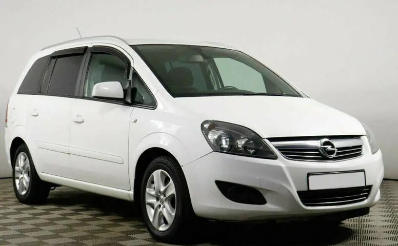 Opel Zafira 1.8 Робот
