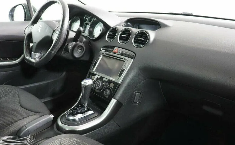 Peugeot 308 1.6 Автомат