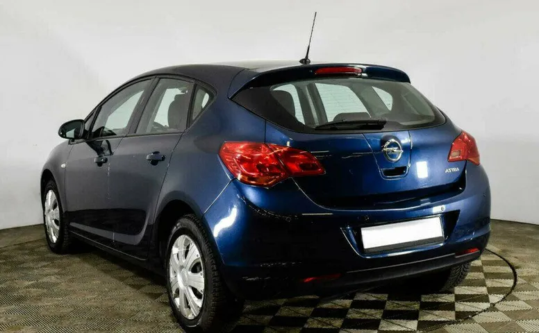 Opel Astra 1.6 Автомат