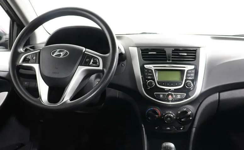 Hyundai Solaris I