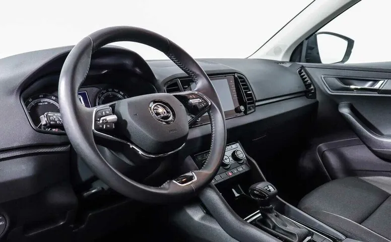 Skoda karoq мкпп 2021 с пробегом 16 490 км