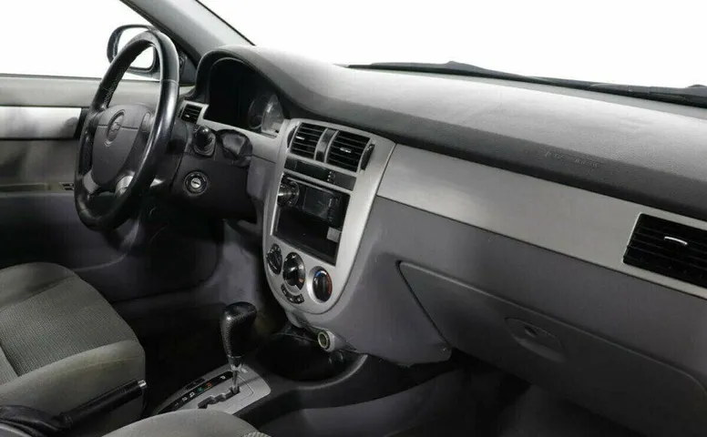 Chevrolet Lacetti 1.6 Автомат