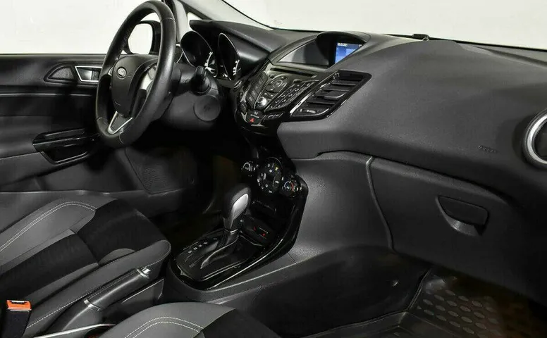 Ford Fiesta 1.6 Робот