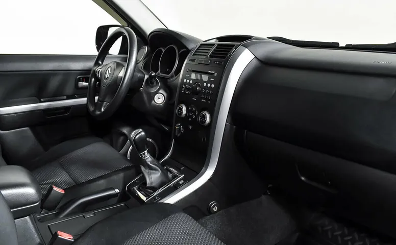 Suzuki Grand Vitara III