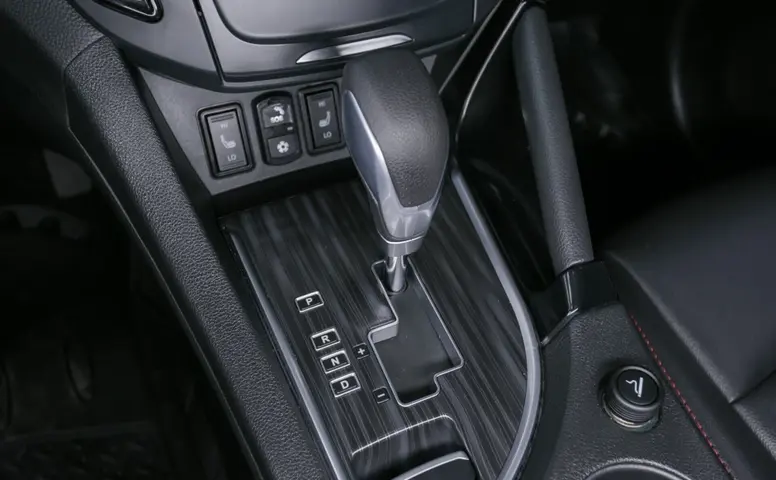 DongFeng AX7