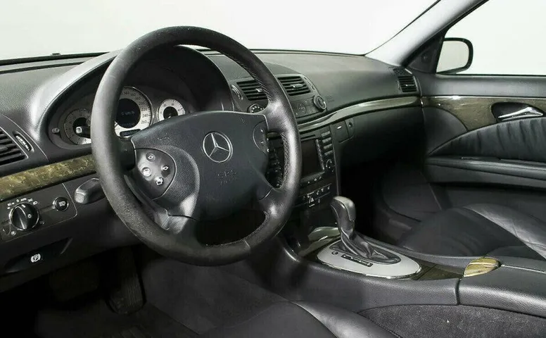 Mercedes-Benz E-Класс 2.2 Автомат