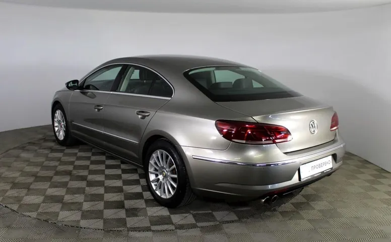 Volkswagen Passat CC