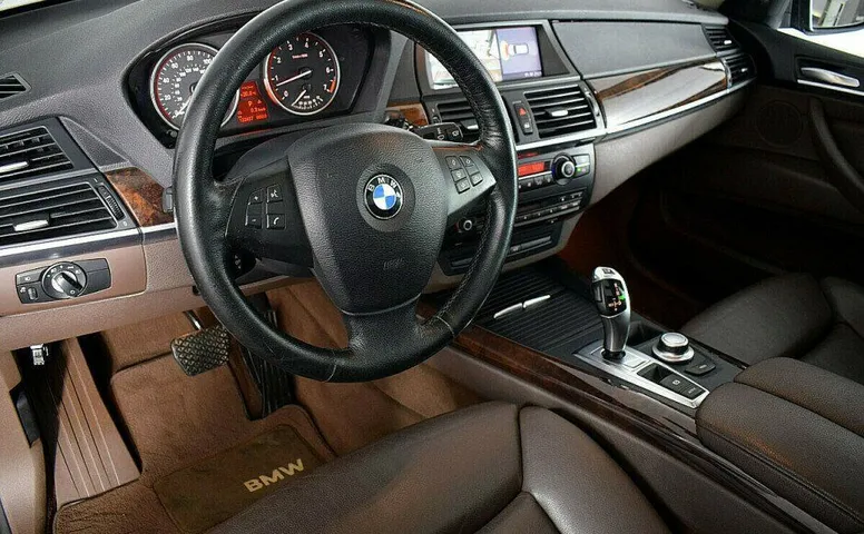 BMW X5 4.8 Автомат