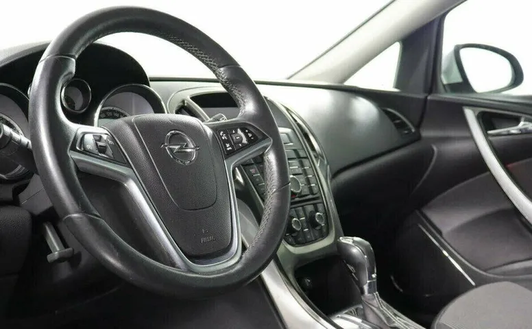 Opel Astra 1.6 Автомат