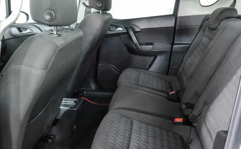 Opel meriva мкпп 2013 с пробегом 92 399 км