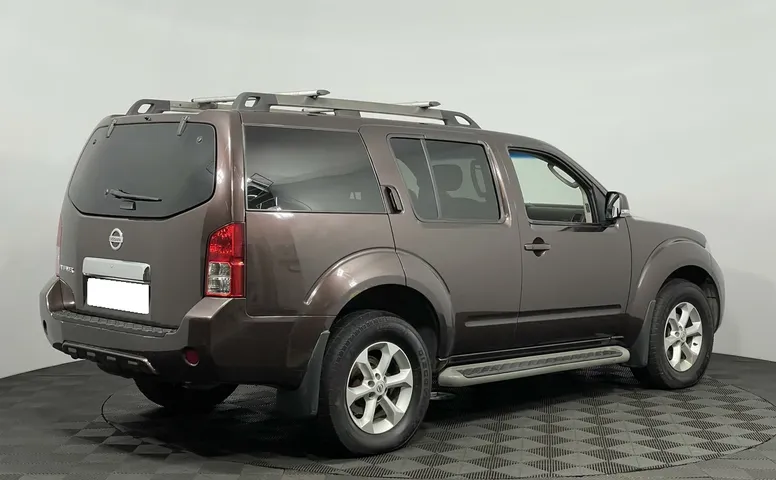 Nissan Pathfinder III Рестайлинг