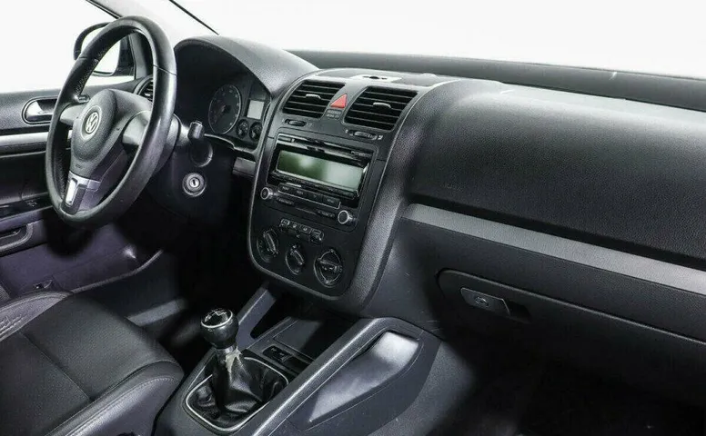 Volkswagen Jetta 2.5 Механика