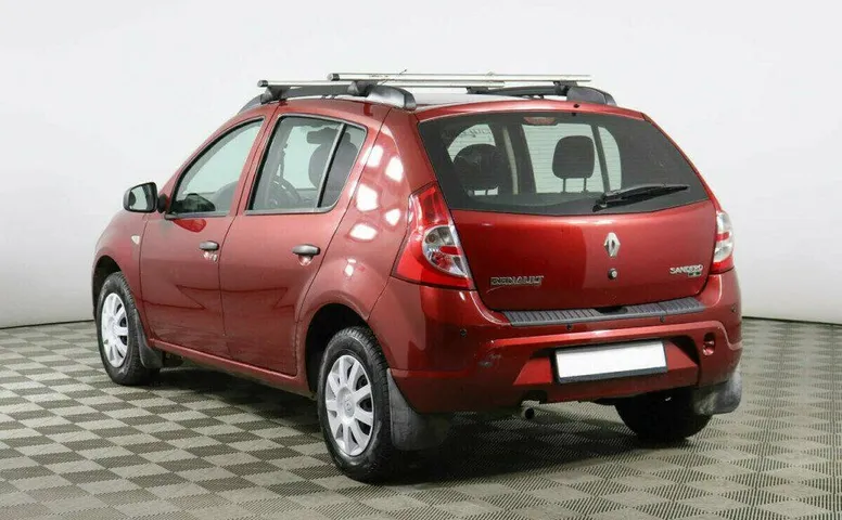 Renault Sandero 1.6 Механика