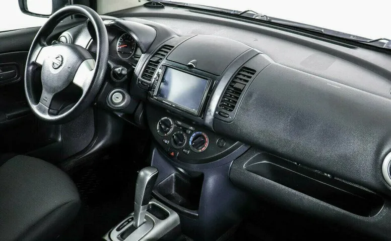 Nissan Note 1.6 Автомат